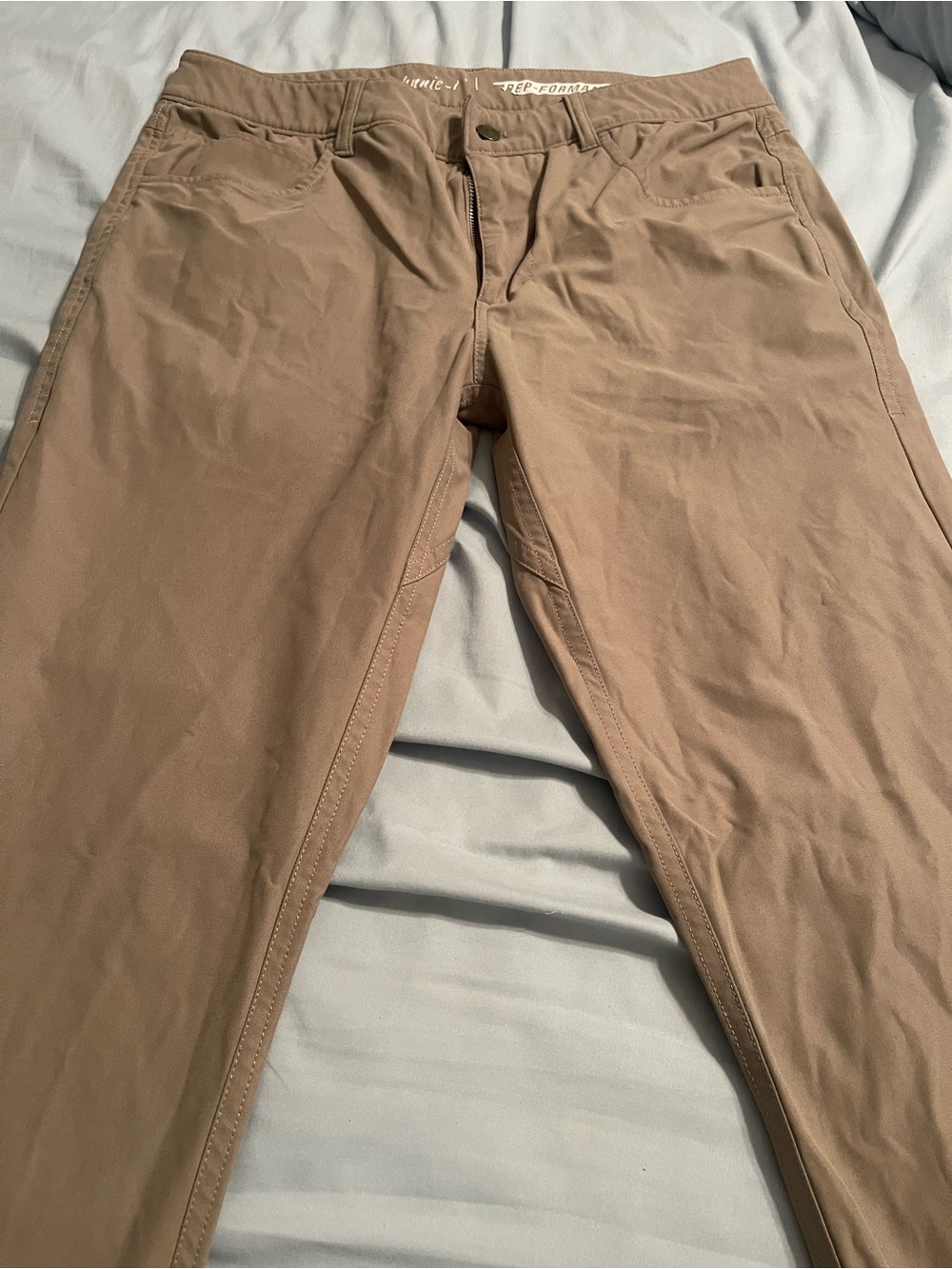 johnnie-O Slim Fit Chino Pants in Tan